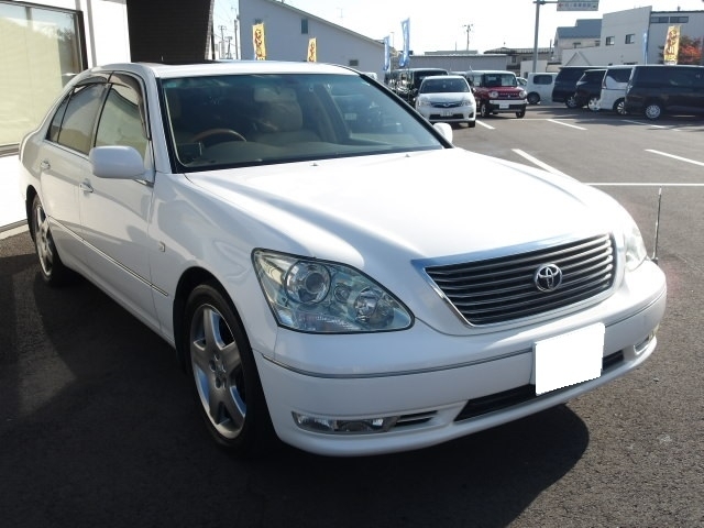 TOYOTA Celsior eR Specifications Pearl White 2005′ CFJB