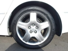 
									TOYOTA Celsior eR Specifications Pearl White 2005′ CFJB full								