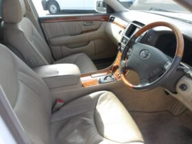 
									TOYOTA Celsior eR Specifications Pearl White 2005′ CFJB full								