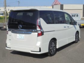
									NISSAN Serena Highway Star V Pearl White 2022′ DXQT full								