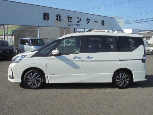 NISSAN Serena Highway Star V Pearl White 2022′ DXQT
