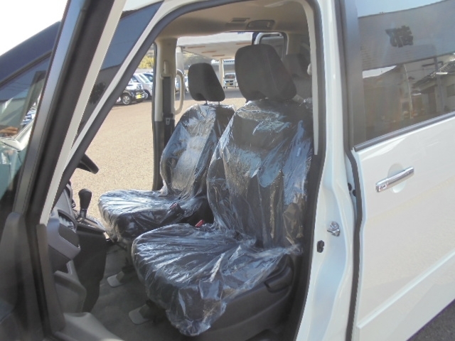 NISSAN Serena Highway Star V Pearl White 2022′ DXQT