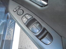 
									NISSAN Serena Highway Star V Pearl White 2022′ DXQT full								