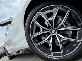 
									BMW 5 Series 523i M Sport White 2024′ KLDH full								