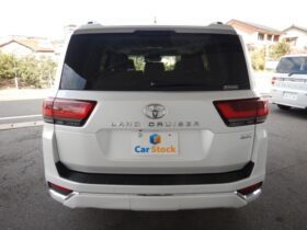 
									TOYOTA Land Cruiser Wagon 3.5 ZX 4WD Pearl White 2024′ MU29 full								