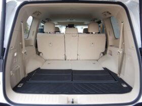 
									TOYOTA Land Cruiser Wagon 3.5 ZX 4WD Pearl White 2024′ MU29 full								