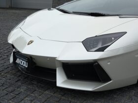 
									Lamborghini Aventador LP700-4 Pearl White 2011′ YQ44 full								