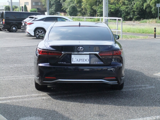 Lexus LS I Package Navy Blue 2020′ 15STE
