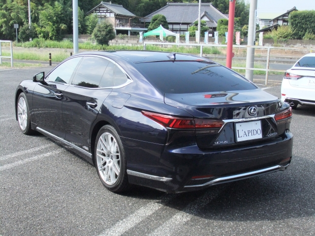 Lexus LS I Package Navy Blue 2020′ 15STE