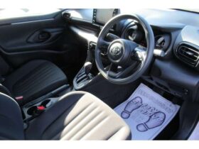 
									TOYOTA Yaris G Black/Pink 2020′ 18752 full								