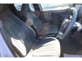 
									TOYOTA Yaris G Black/Pink 2020′ 18752 full								