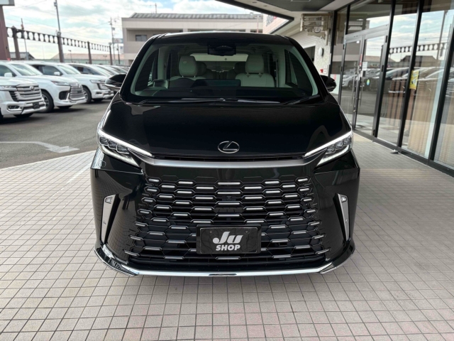 Lexus LM Version L Black 2025′ 1GIIP