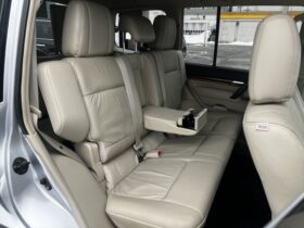 
									MITSUBISHI Pajero Super Exceeded Silver/Navy Blue 2006′ 1P34Y full								
