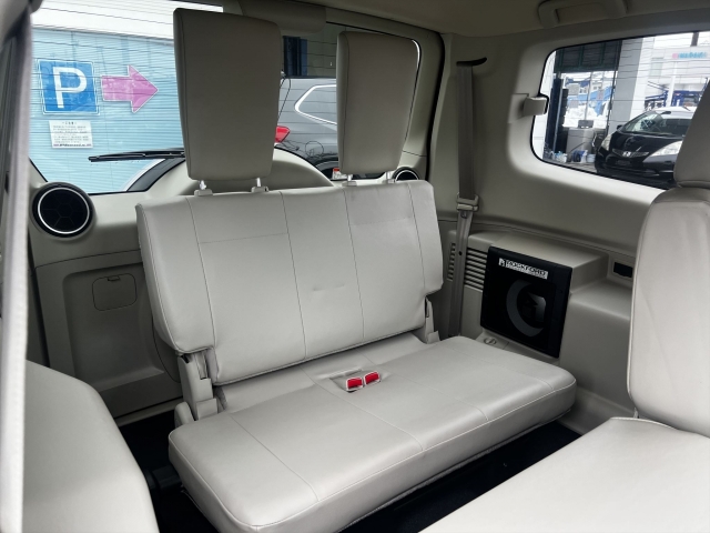 MITSUBISHI Pajero Super Exceeded Silver/Navy Blue 2006′ 1P34Y