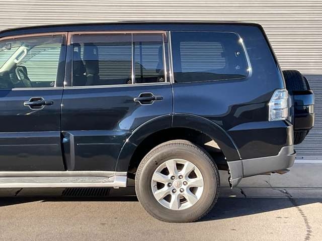 MITSUBISHI Pajero 3.0 Long Exceed 4WD Black 2009′ 1Q5P1