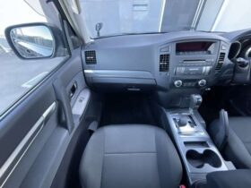 
									MITSUBISHI Pajero 3.0 Long Exceed 4WD Black 2009′ 1Q5P1 full								