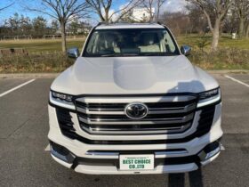 
									TOYOTA Land Cruiser Wagon 3.5 ZX 4WD Pearl White 2024′ 1TP9O full								