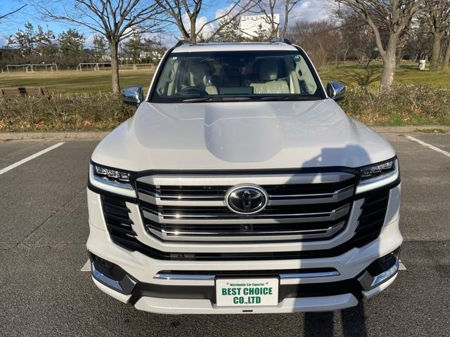 TOYOTA Land Cruiser Wagon 3.5 ZX 4WD Pearl White 2024′ 1TP9O