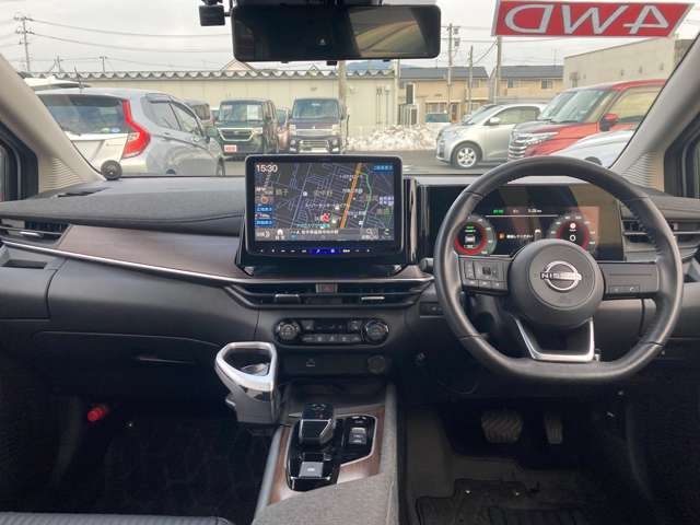 NISSAN AURA G FOUR Leather Edition Silver 2023′ 1VSA7