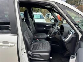 
									TOYOTA Voxy 1.8HV S-Z Pure 10.5 Navigation Pearl White 2024′ 1VVEQ full								