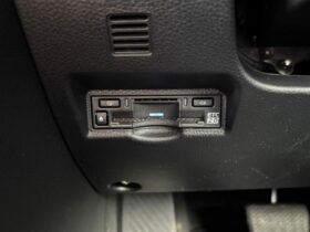 
									TOYOTA Voxy 1.8HV S-Z Pure 10.5 Navigation Pearl White 2024′ 1VVEQ full								