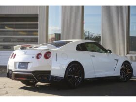 
									NISSAN GT-R Premium Edition Pearl White 2021′ 1W5PV full								