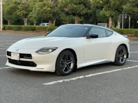 
									NISSAN Fairlady Z Base Grade Pearl White 2024′ 20G10 full								