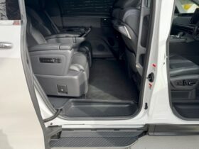 
									Lexus LM Version L Pearl White 2025′ 20G12 full								