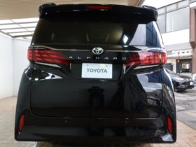 
									TOYOTA Alphard Z Black 2024′ 2ET01 full								