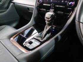 
									TOYOTA Alphard Z Black 2024′ 2ET01 full								