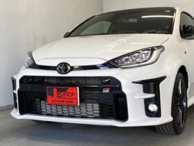 
									TOYOTA Yaris RZ High Performance Pearl White 2024′ 2HABU full								