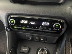
									TOYOTA Yaris RZ High Performance Pearl White 2024′ 2HABU full								