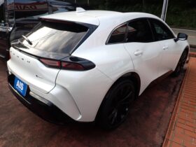 
									TOYOTA Crown Sport Z Pearl White 2024′ 2J3GP full								