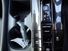 
									TOYOTA Crown Sport Z Pearl White 2024′ 2J3GP full								