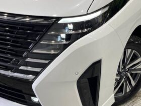 
									NISSAN Serena e-POWER Highway Star V Pearl White 2023′ 2OGCI full								