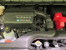 
									NISSAN Serena e-POWER Highway Star V Pearl White 2023′ 2OGCI full								