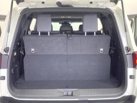 
									TOYOTA Land Cruiser Wagon VX Pearl White 2024′ 2PVQV full								