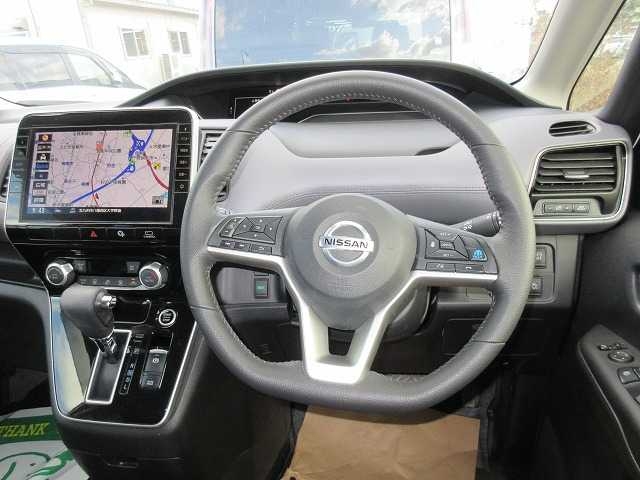 NISSAN Serena Highway Star V Pearl White 2019′ 2YFRG