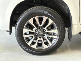 
									TOYOTA Land Cruiser Prado TX L Package Pearl White 2022′ 395R5 full								