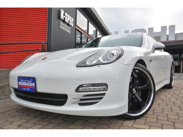 Porsche Panamera 4S White 2010′ 3GQRL