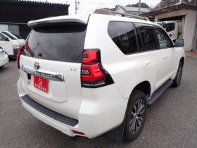 
									TOYOTA Land Cruiser Prado TX L Package Sunroof 7 Seater Pearl White 2021′ 3LO9N full								