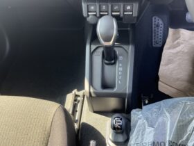 
									SUZUKI Jimny XC Pearl White 2025′ 3LOBU full								