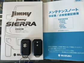 
									SUZUKI Jimny XC Pearl White 2025′ 3LOBU full								