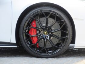 
									Lamborghini Huracan EVO White 2021′ 3NTEV full								