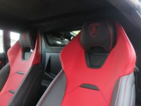 
									Lamborghini Huracan EVO White 2021′ 3NTEV full								