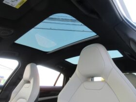
									Porsche Panamera Base Grade Silver 2024′ 40OF0 full								