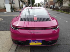 
									Porsche 911 Carrera T Pink 2023′ 4FOM6 full								