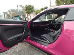 
									Porsche 911 Carrera T Pink 2023′ 4FOM6 full								