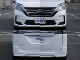 
									NISSAN Serena XV Pearl White 2022′ 4MCMN full								