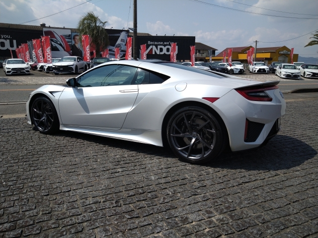 Honda NSX Base Grade Pearl White 2018′ 4UOQE